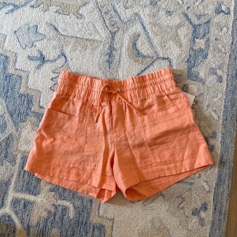 Athleta Cabo Linen 4” Short size 6